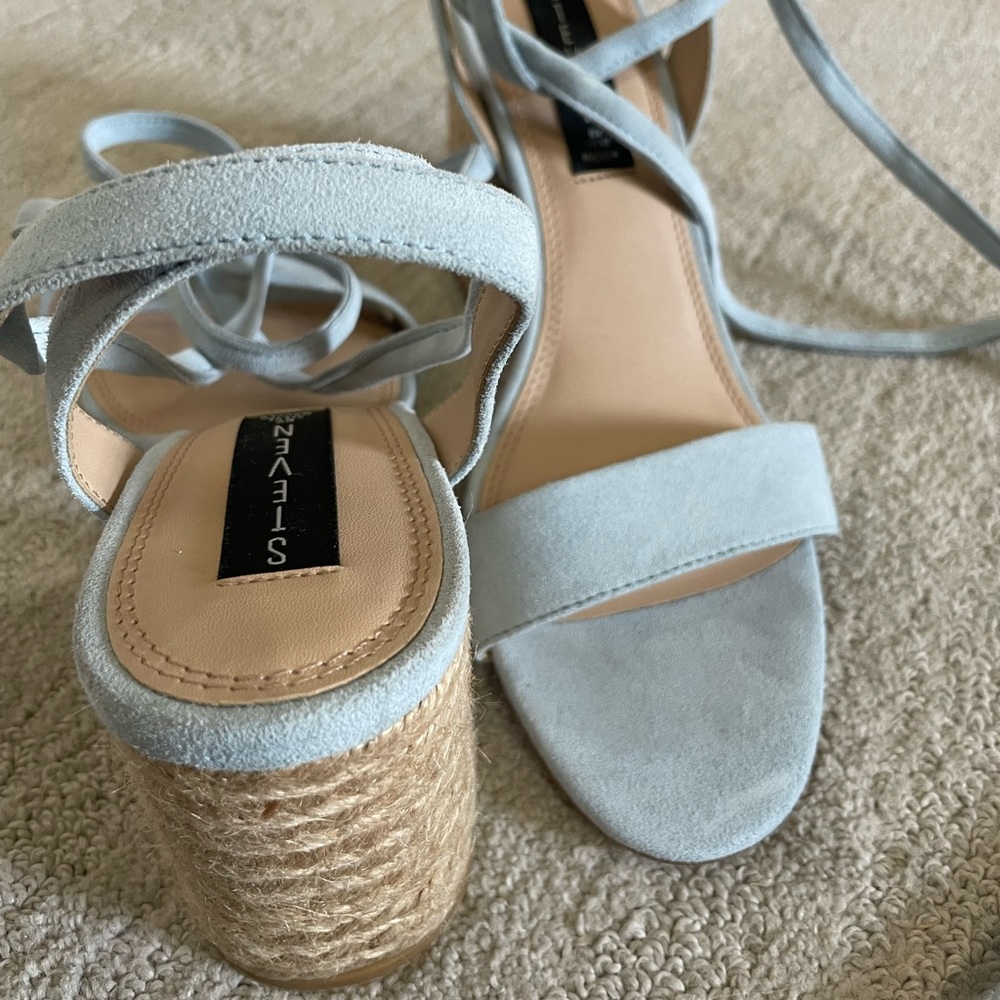 Steve Madden wedge sandals! Dusty blue with ankle ties. Size 8 never worn.